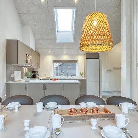 Villavilla 766 - Am See, Deutschland * Jesendorf